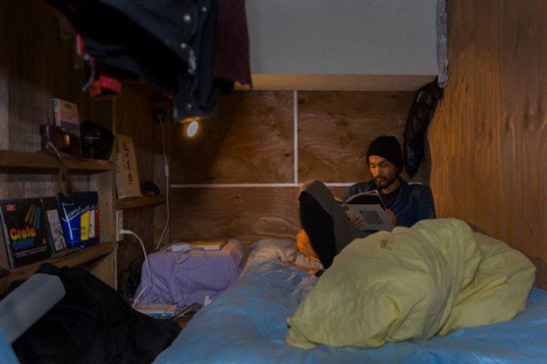 شقق الكبسولات السكنية للعزاب