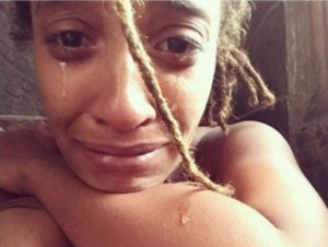 صورة: شابة توثق اغتصابها بشكل مباشر على إنستغرام اغتصاب اعتداء تحرش