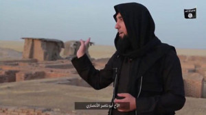 عاجل بالصور: تنظيم داعش الإرهابى يهدد بتفجير أهرامات الجيزة.... "ديلى ميل" داعش1