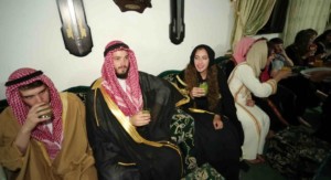 بالصور.. أميركية تخوض "تجربة زواج" على الطريقة البدوية صور بدوية