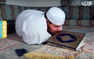 بالصوره..وفاة قاهر الإعاقة معاق